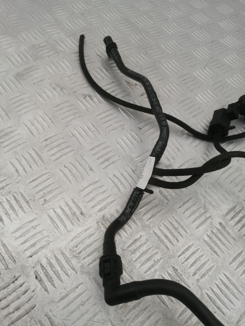 трубка вакуумная BMW X5 F15 2017, 4.0 л., дизель, АКПП, black sapphire metallic (475), внедорожник 5 дв., полный привод, 11668513294 - фото №1