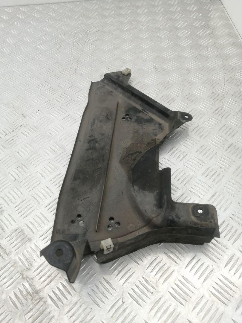 защита топливного бака BMW 3 серия G20 2021, 2.0 л., B48 B20 A, бензин, АКПП, black sapphire, седан, задний привод, правый руль, 51757428186, 7428186 - фото №1