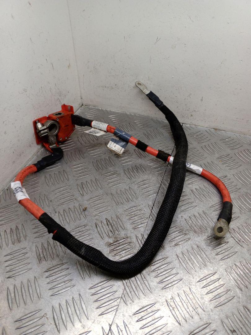плюсовой провод аккумулятора BMW 3 серия G20 2021, 2.0 л., B48 B20 A, бензин, АКПП, black sapphire, седан, задний привод, правый руль, 61128704706, 8704706 - фото №1