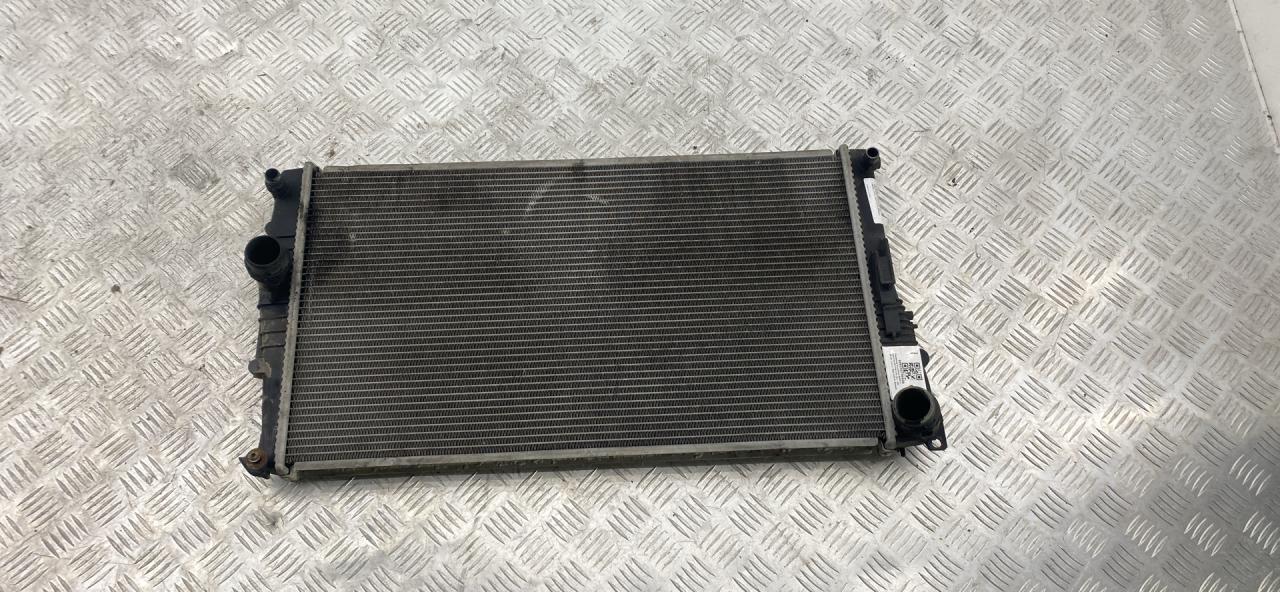 радиатор (основной) BMW 3 серия F30/F31/F34 F30 2014, 2.0 л., N20 B20 B, бензин, АКПП, синий, седан, полный привод - фото №1