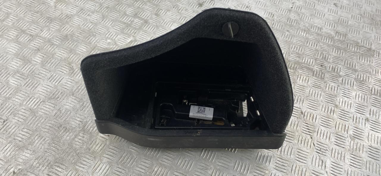 ящик под инструменты BMW 3 серия F30/F31/F34 F30 2014, 2.0 л., N20 B20 B, бензин, АКПП, синий, седан, полный привод, 51477239175 - фото №1