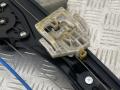стеклоподъемник передний правый BMW 3 серия F30/F31/F34 2013, 2.0 л., N47 D20 C, дизель, МКПП, black sapphire metallic (475), седан, задний привод, правый руль - фото №4