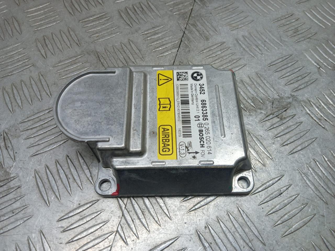 блок AirBag BMW 3 серия F30/F31/F34 F30 2014, 2.0 л., N20 B20 B, бензин, АКПП, синий, седан, полный привод, 34526863385, 6863385 - фото №1