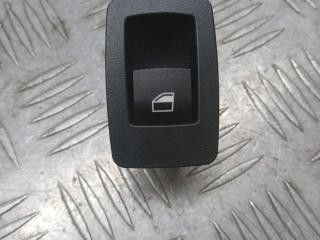 кнопка стеклоподъемника двери BMW 3 серия F30/F31/F34 F30 2014, 2.0 л., N20 B20 B, бензин, АКПП, синий, седан, полный привод, 61319208106, 9208106