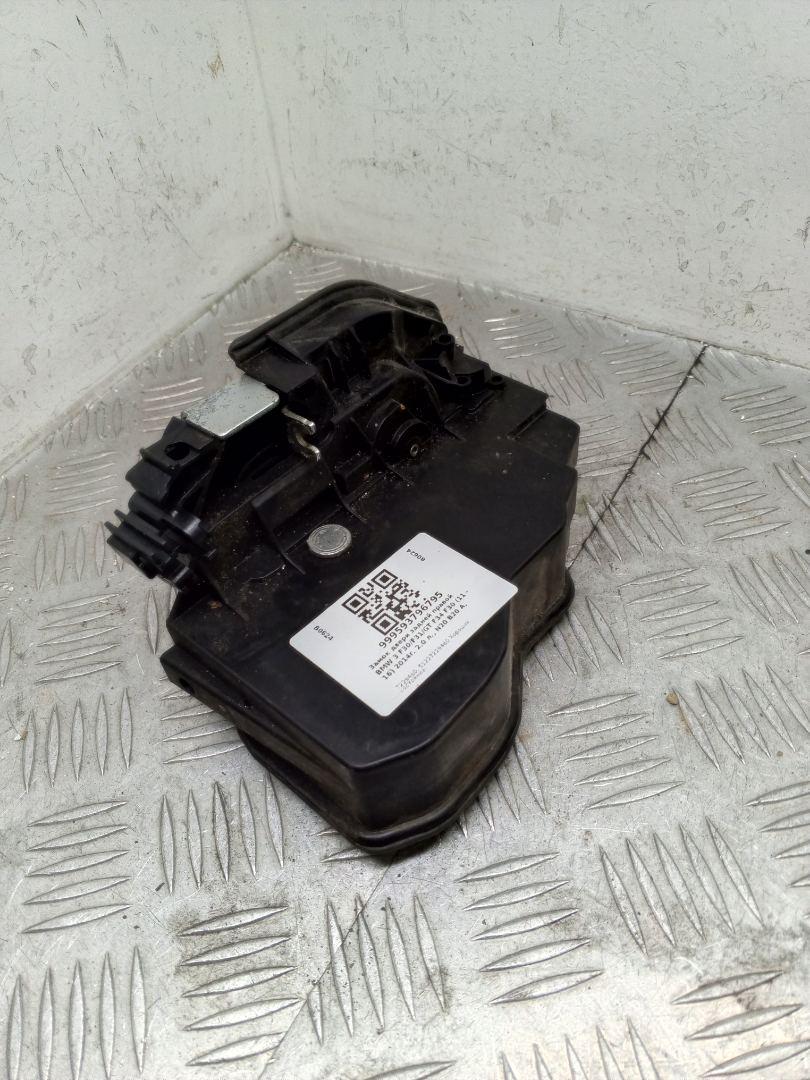 замок двери задней правой BMW 3 серия F30/F31/F34 F30 2014, 2.0 л., N20 B20 B, бензин, АКПП, синий, седан, полный привод, 7229460, 51227229460 - фото №1