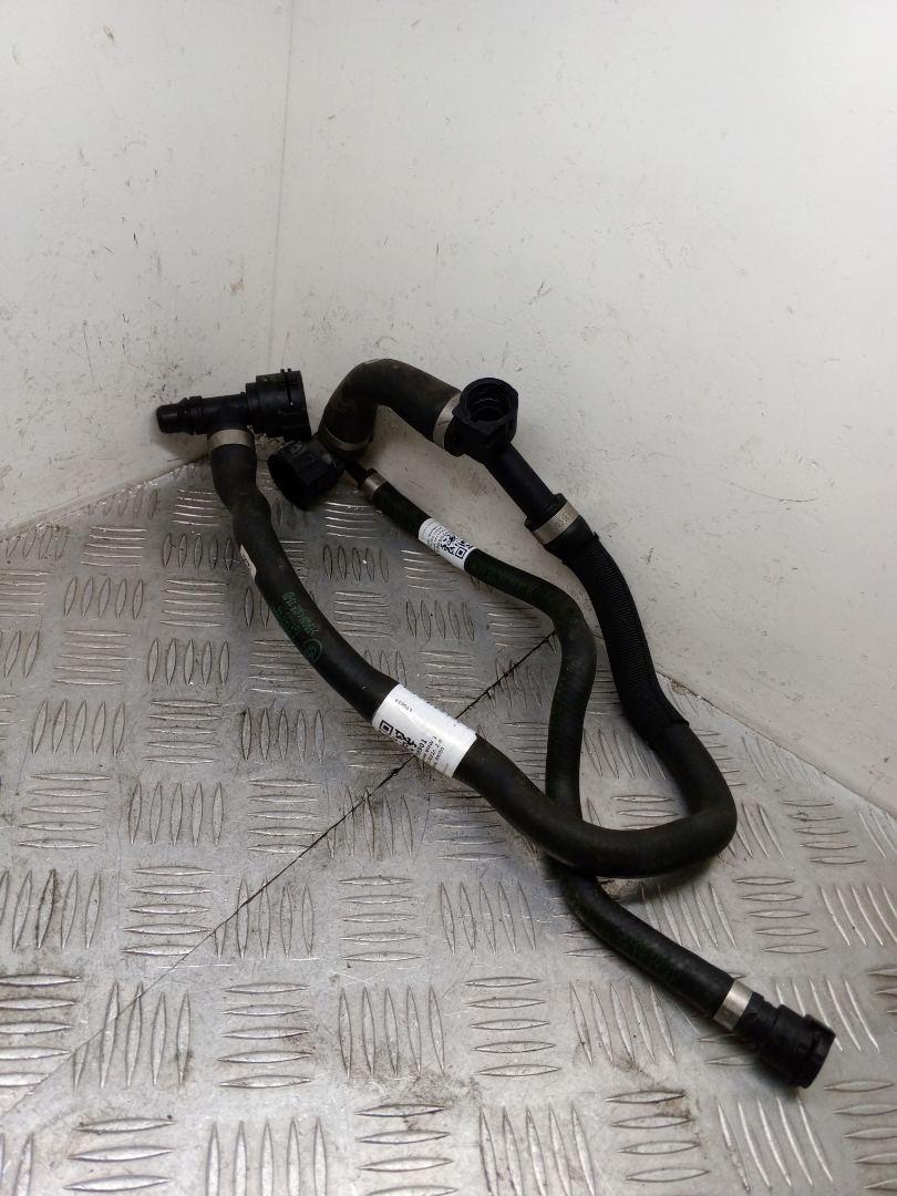 патрубок радиатора BMW 3 серия G20 2021, 2.0 л., B48 B20 A, бензин, АКПП, black sapphire, седан, задний привод, правый руль, 17128654845, 8654845 - фото №1