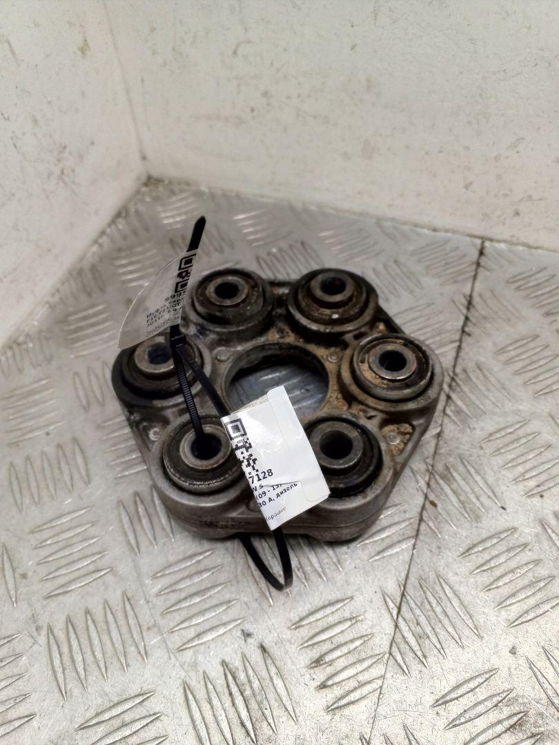 муфта кардана BMW 5 серия F07/F10/F11 F10 2011, 3.0 л., N57 D30 A, дизель, седан, задний привод, 26117546426, 760562905 - фото №1