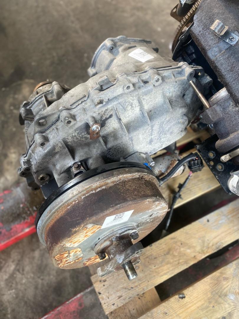 раздаточная коробка Land Rover Range Rover 2 поколение 2000, 2.5 л., 25 6T (BMW), дизель, АКПП, 44-62-039-902 - фото №1