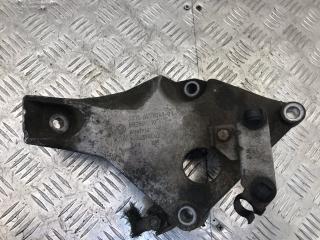 кронштейн двигателя BMW 3 серия E90/E91/E92/E93 [рестайлинг] E92 2008, 2.0 л., N47 D20 A, дизель, 6775041, 2211677504101