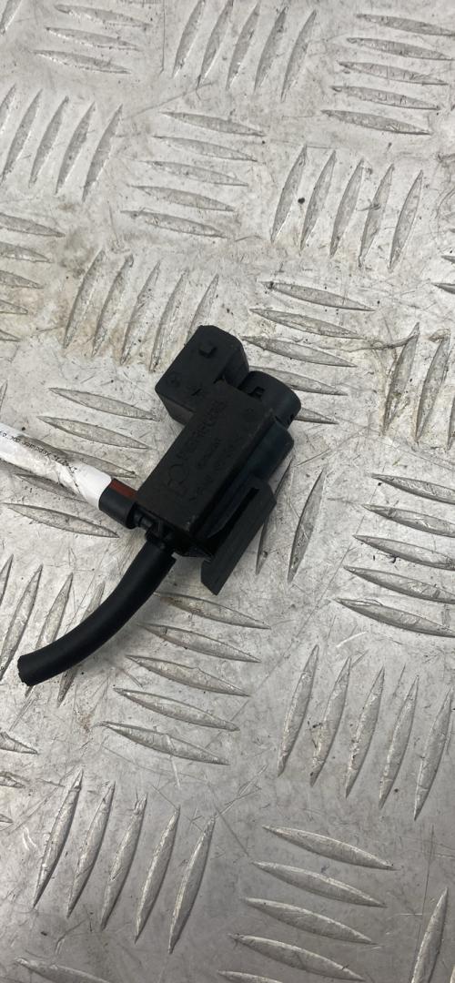 электромагнитный клапан BMW 5 серия E60/E61 2007, 3.0 л., M57 D30 (306D3), дизель, АКПП, 1742712 - фото №1