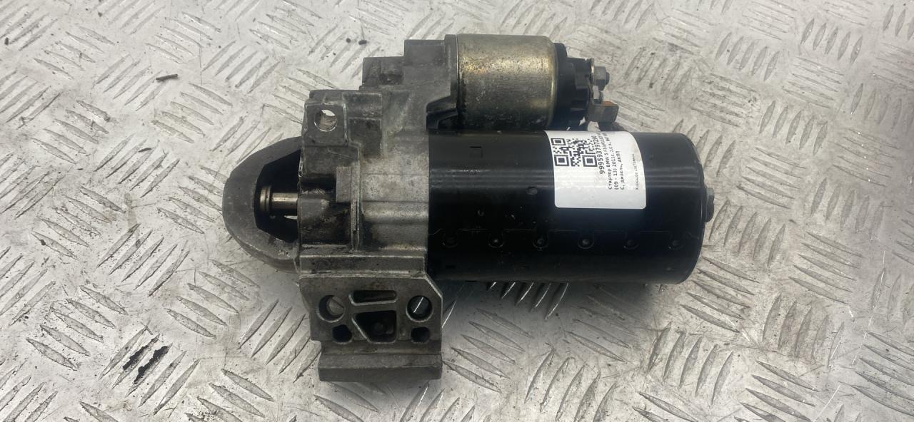 стартер BMW 5 серия F07/F10/F11 2011, 2.0 л., N47 D20 C, дизель, АКПП, 8506657, 12418506657 - фото №1