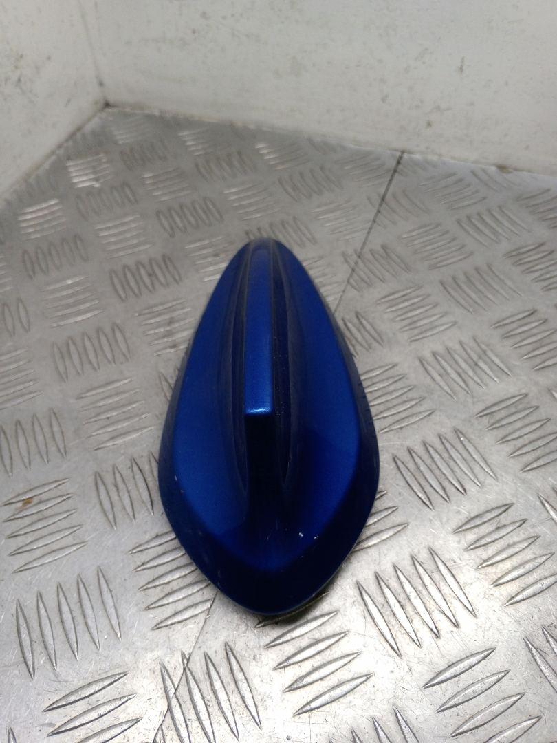 корпус антенны на крыше BMW 3 серия F30/F31/F34 F30 2014, 2.0 л., N20 B20 B, бензин, АКПП, синий, седан, полный привод, 9262259 - фото №1