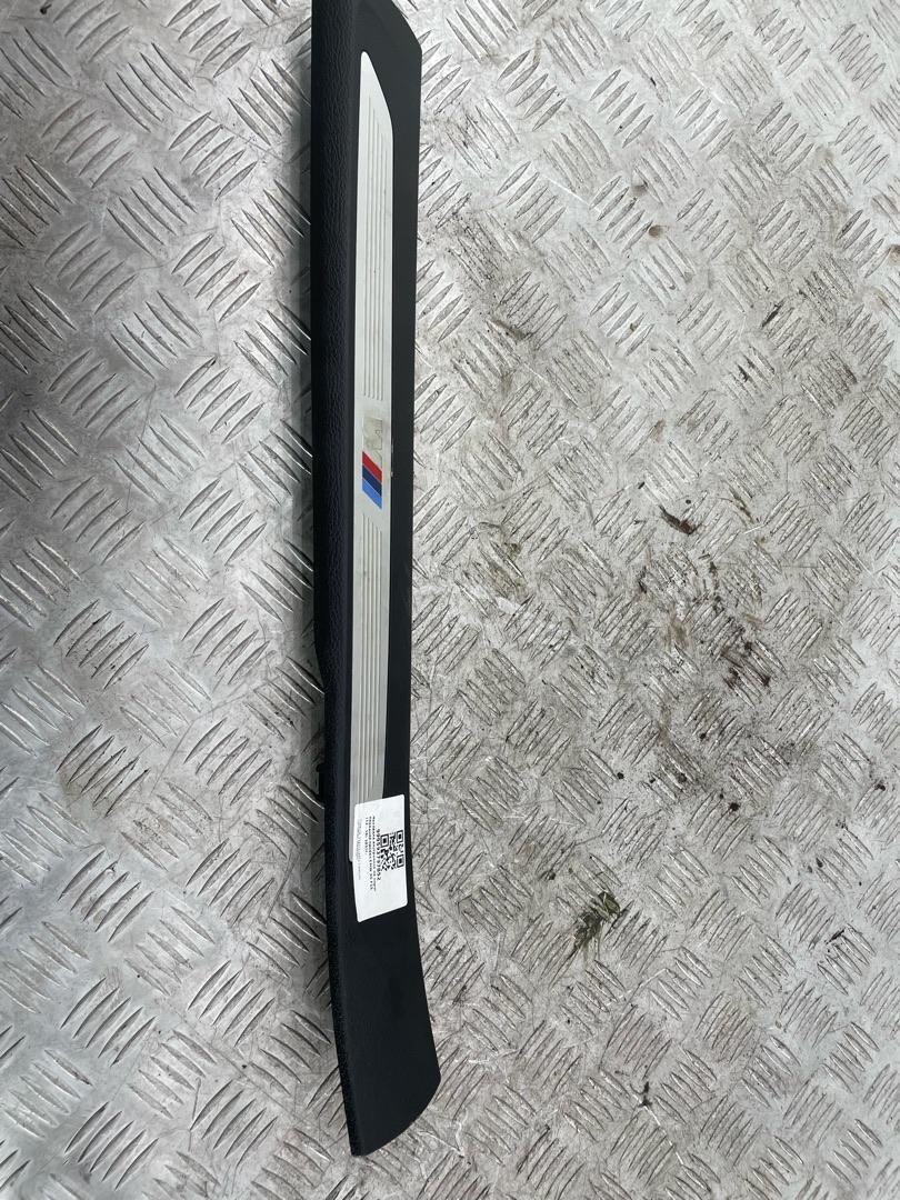 накладка на порог внутренняя BMW X5 F15 2015, внедорожник 5 дв., 7284558, 51437284558 - фото №1