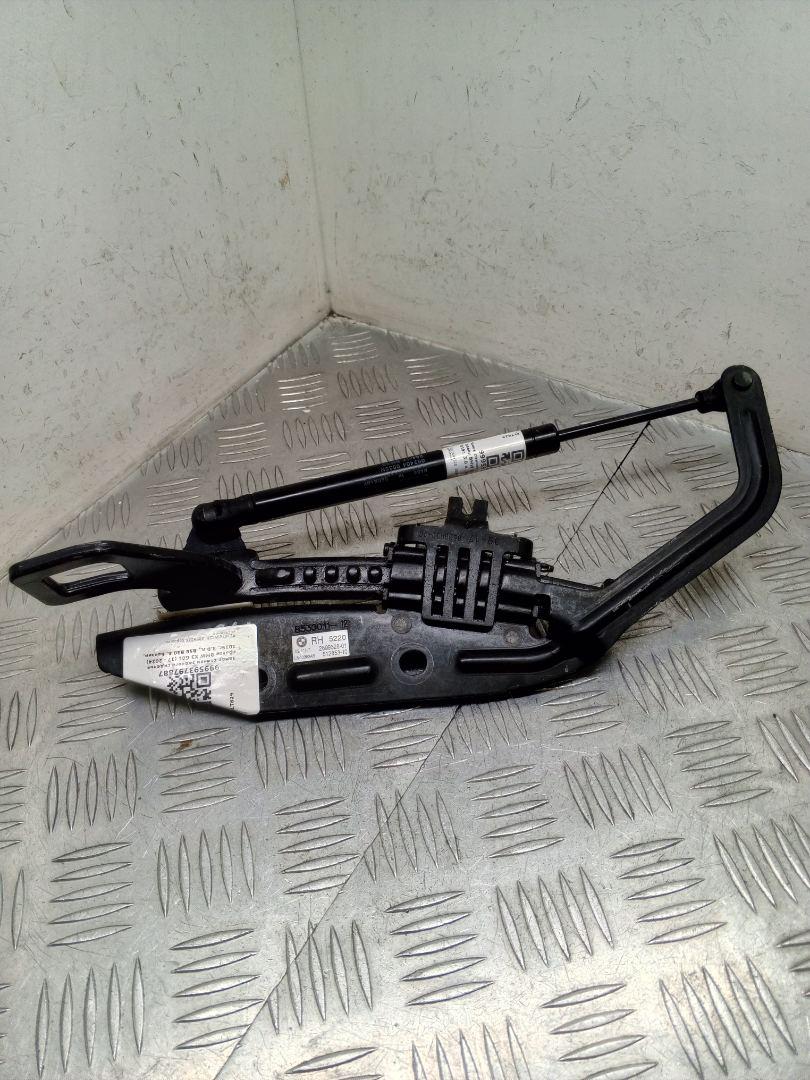 замок спинки заднего сиденья правое BMW X3 G01 2019, 3.0 л., B58 B30 A, бензин, АКПП, brillanteffekt metallic (a90), внедорожник 5 дв., полный привод, правый руль, 2899328, 52202899328 - фото №1