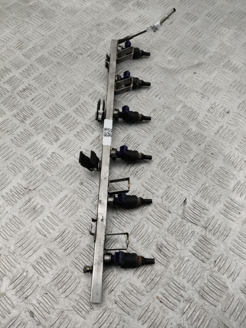 топливная рампа BMW 3 серия E46 2001, 3.0 л., M54 B30 (306S3), бензин, МКПП, M54, M54B30, 306S3, 13531437442, 1437442 - фото №1