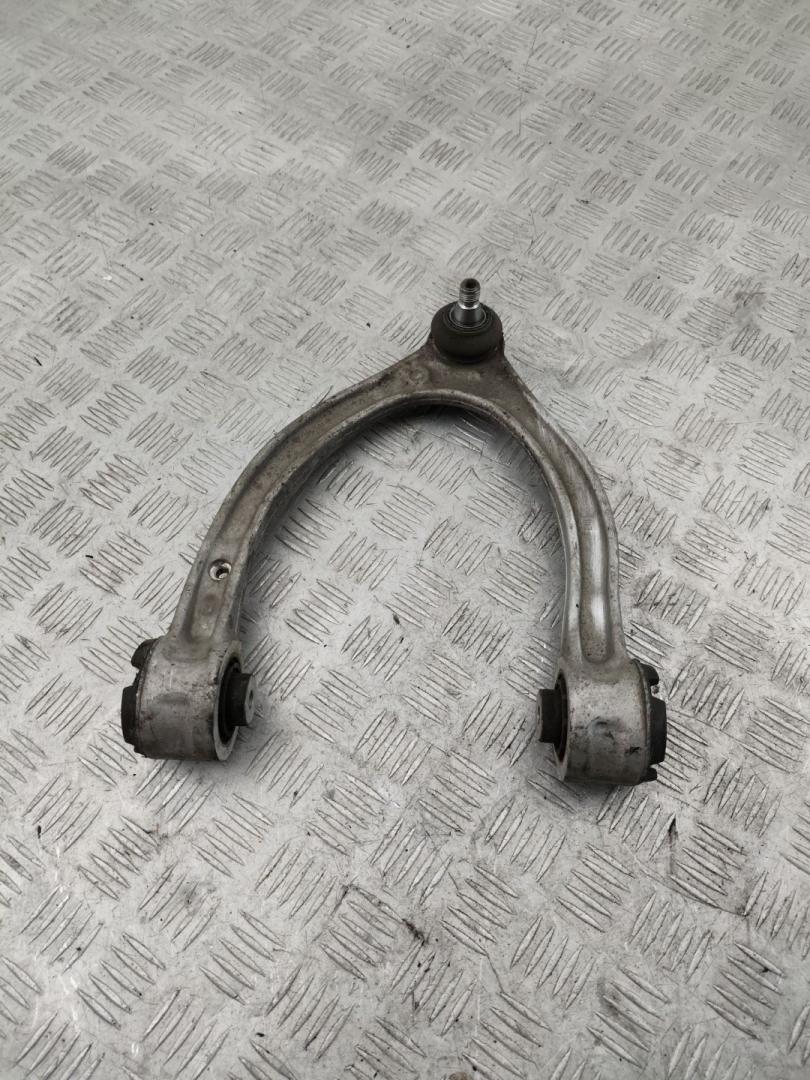 рычаг передний левый Mercedes-Benz C AMG W205 2017, 4.0 л., M 177.980, бензин, АКПП, 197, седан, задний привод, правый руль - фото №1