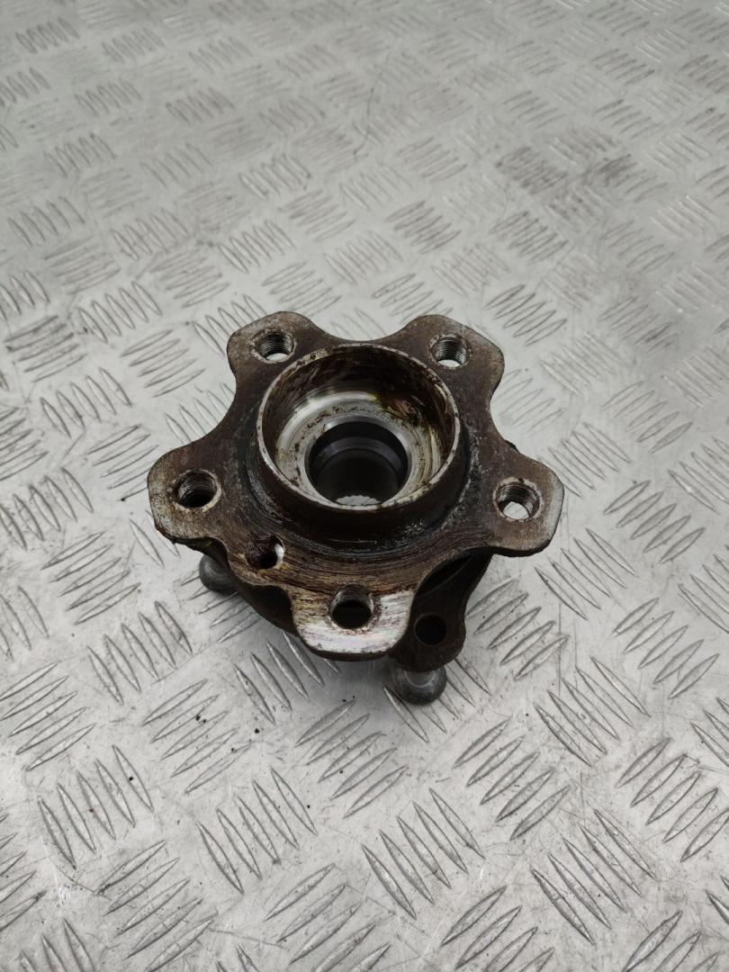 ступица передняя BMW X3 G01 2019, 3.0 л., B58 B30 A, бензин, АКПП, brillanteffekt metallic (a90), внедорожник 5 дв., полный привод, правый руль, 31206871193, 6871193 - фото №1