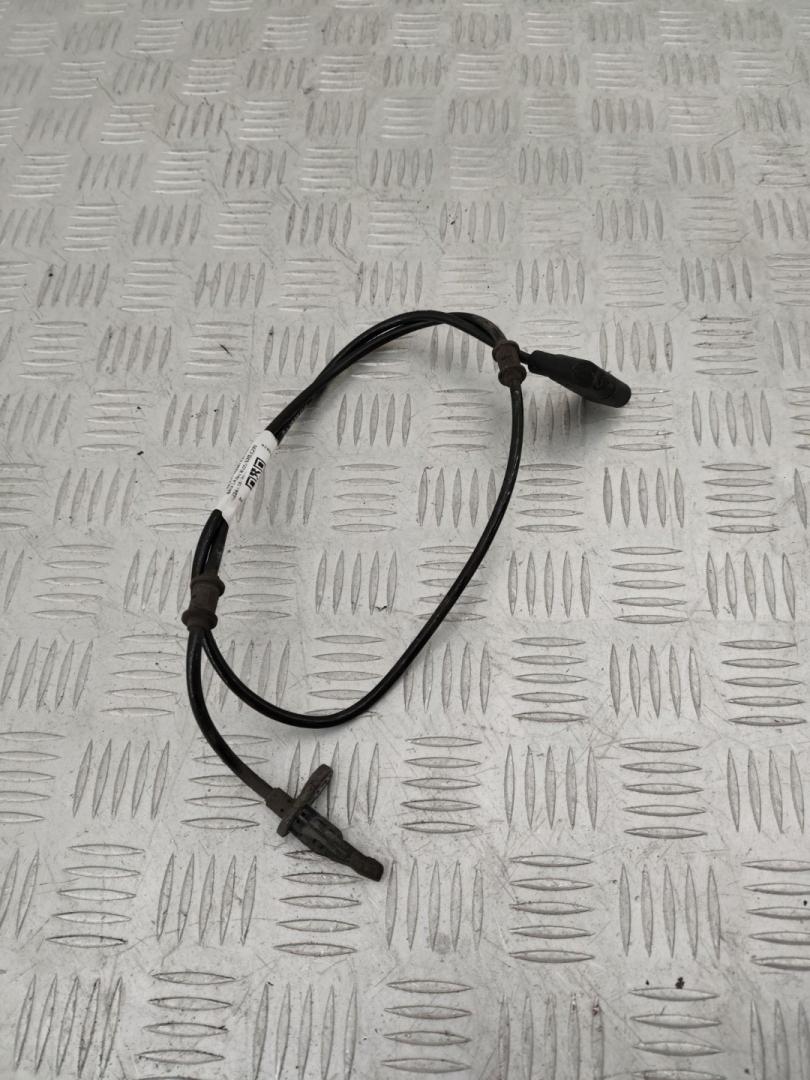 датчик ABS Mercedes-Benz C AMG W205 2017, 4.0 л., M 177.980, бензин, АКПП, 197, седан, задний привод, правый руль, A2059055205 - фото №1