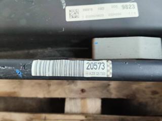 стабилизатор подвески задний Mercedes-Benz C AMG W205 2017, 4.0 л., M 177.980, бензин, АКПП, 197, седан, задний привод, правый руль, A2053267300