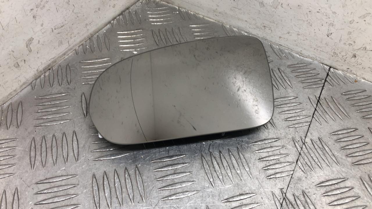 стекло зеркала наружного левого Mercedes-Benz C AMG W205 2017, 4.0 л., M 177.980, бензин, АКПП, 197, седан, задний привод, правый руль, A0998102316 - фото №1