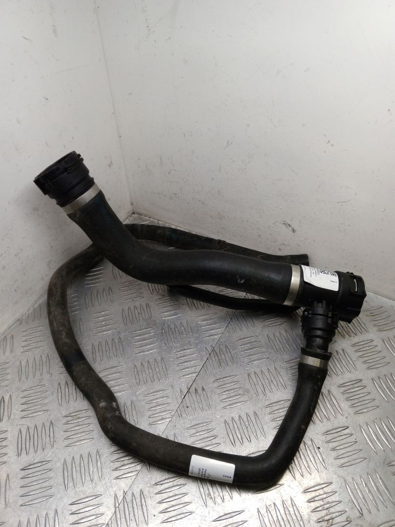 патрубок радиатора BMW 3 серия F30/F31/F34 F30 2014, 2.0 л., N20 B20 B, бензин, АКПП, синий, седан, полный привод, 17127596837, 7596837 - фото №1