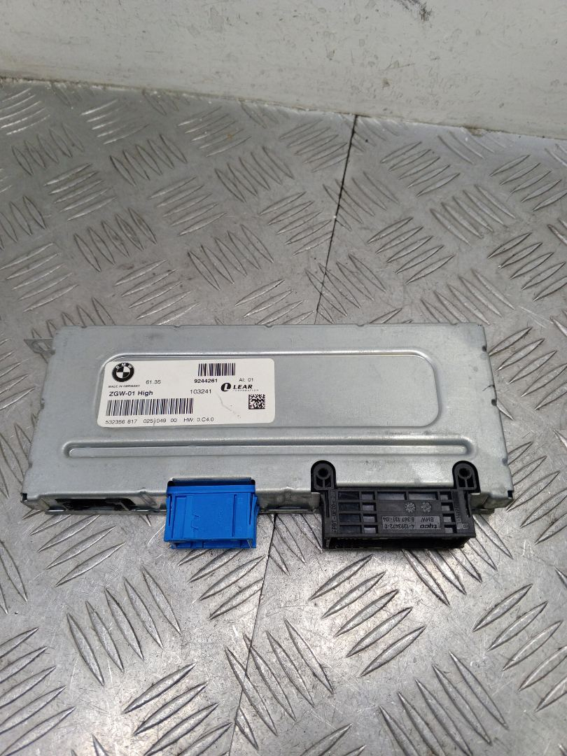 блок управления ZGW BMW 5 серия F07/F10/F11 2011, 3.0 л., N57 D30 A, дизель, АКПП, sophistog brillan metallic (a90), универсал, задний привод, правый руль, 61359244261 - фото №1