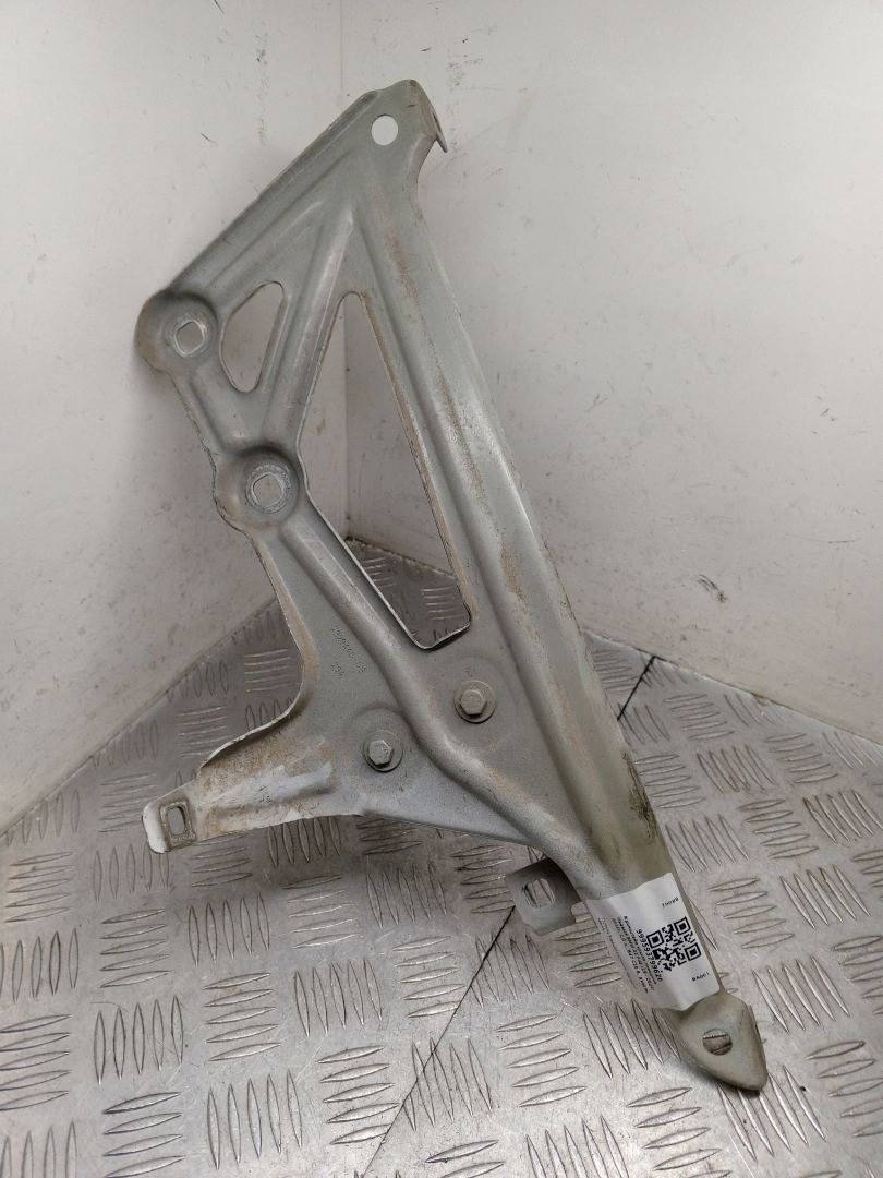 крепление ( кронштейн ) крыла BMW X1 F48 2016, 2.0 л., B47 C20 A, дизель, МКПП, alpinweiß iii (300), внедорожник 5 дв., полный привод, правый руль, 7329448 - фото №1