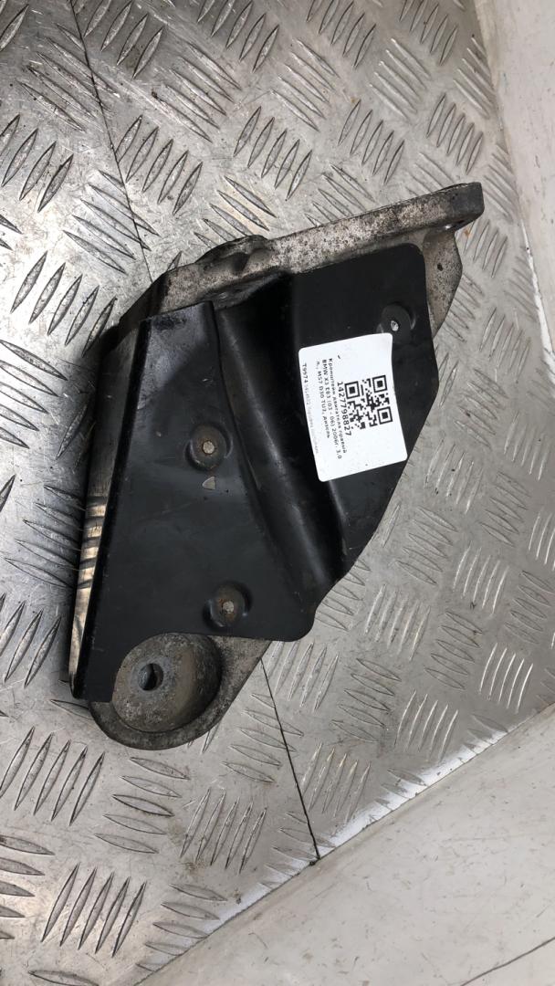 кронштейн двигателя BMW X3 E83 2006, 3.0 л., M57 D30 TU2, дизель, черный, внедорожник 5 дв., 3414582 - фото №1