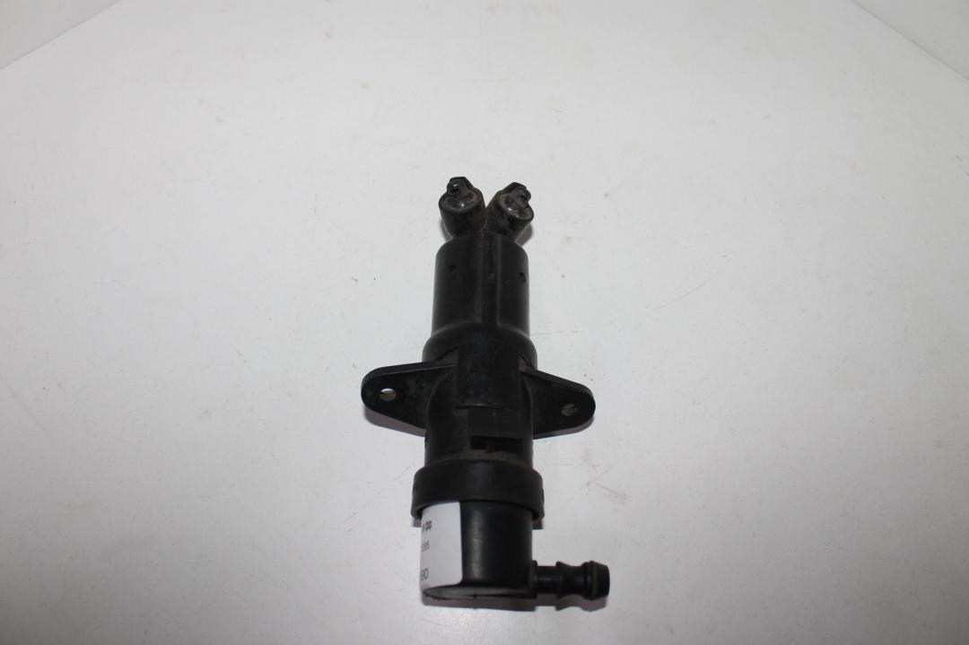 форсунка омывателя фары BMW 7 серия E65/E66/E67 2003, седан - фото №1