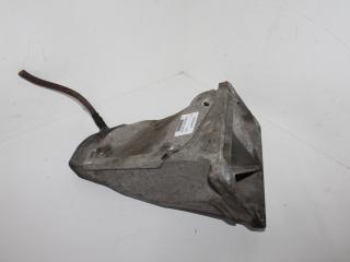 кронштейн двигателя BMW 5 серия E60/E61 2004, 3.0 л., бензин, серебро, седан