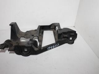 крепление фары левой BMW X5 E53 [рестайлинг] 2006, 3.0 л., дизель, черный, внедорожник 5 дв., 224567