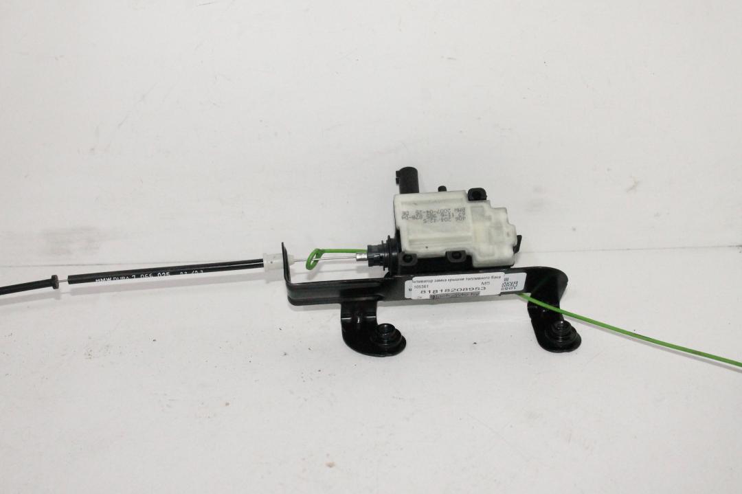 активатор замка крышки топливного бака BMW M5 E60/E61 E60 2008, 5.0 л., S85 B50 A, бензин, седан, 67116985878 - фото №1