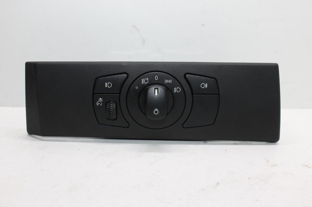 переключатель света BMW 5 серия E60/E61 2006, 2.0 л., дизель, черный, универсал, 6953735 - фото №1