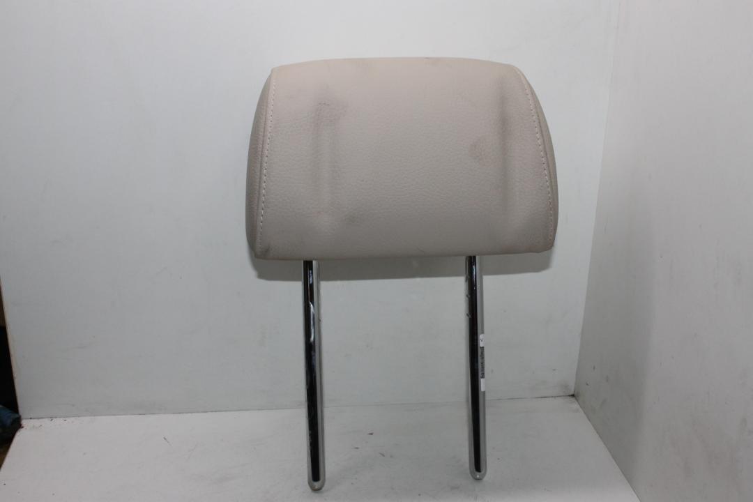 подголовник BMW 5 серия F07/F10/F11 2012, 2.0 л., дизель, универсал - фото №1