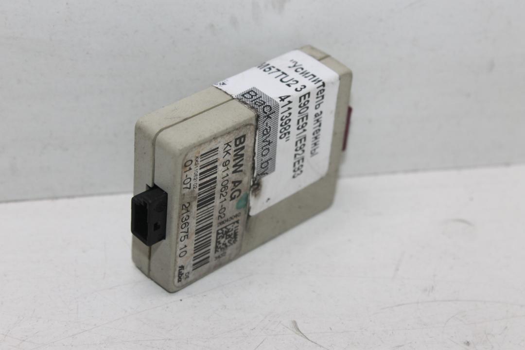 усилитель антенны BMW 3 серия E90/E91/E92/E93 2007, 3.0 л., дизель, синий, седан, 9110621 - фото №1