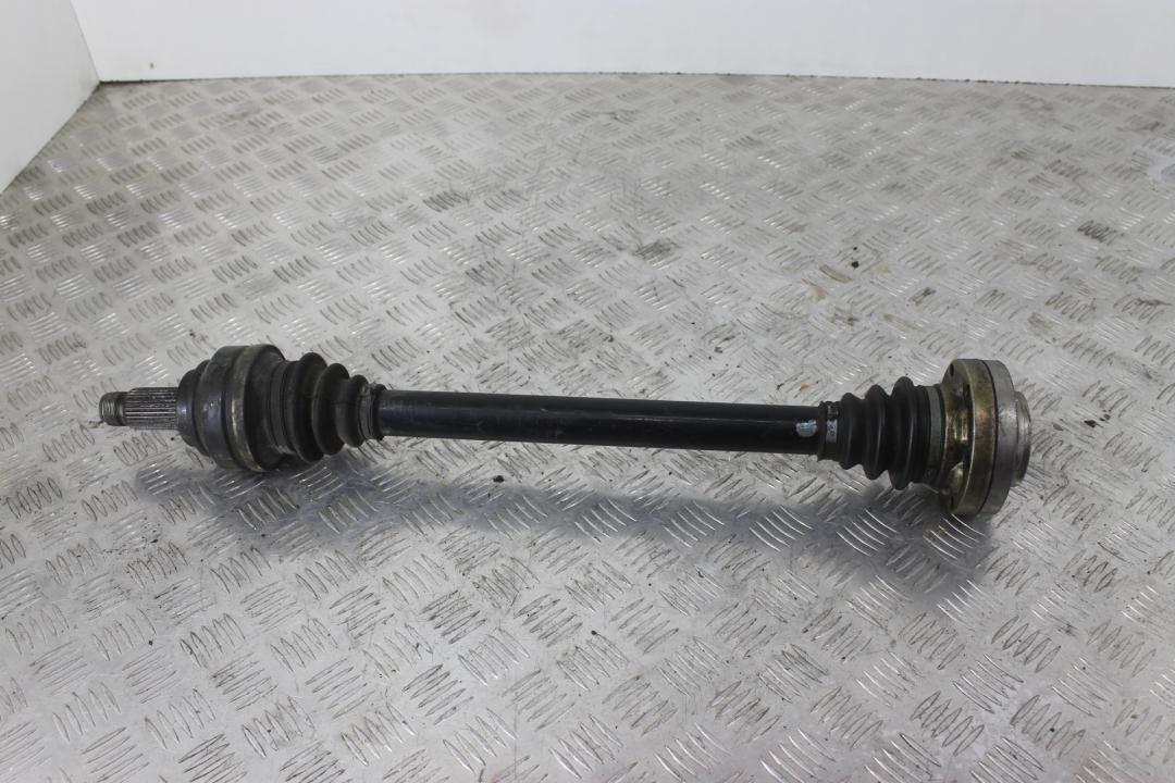 полуось задняя (приводной вал, ШРУС) BMW 5 серия E60/E61 2003, 4.8 л., бензин, седан, 7521133 - фото №1
