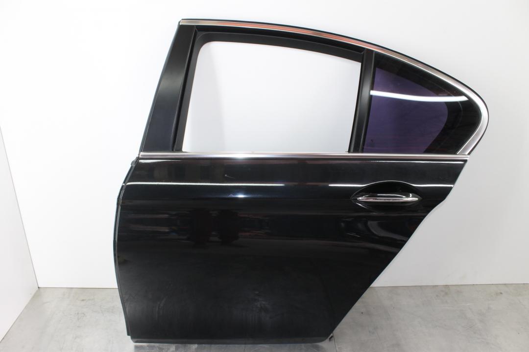 дверь задняя левая BMW 5 серия F07/F10/F11 2010, 3.5 л., бензин, седан, 41007206113, 7206113 - фото №1