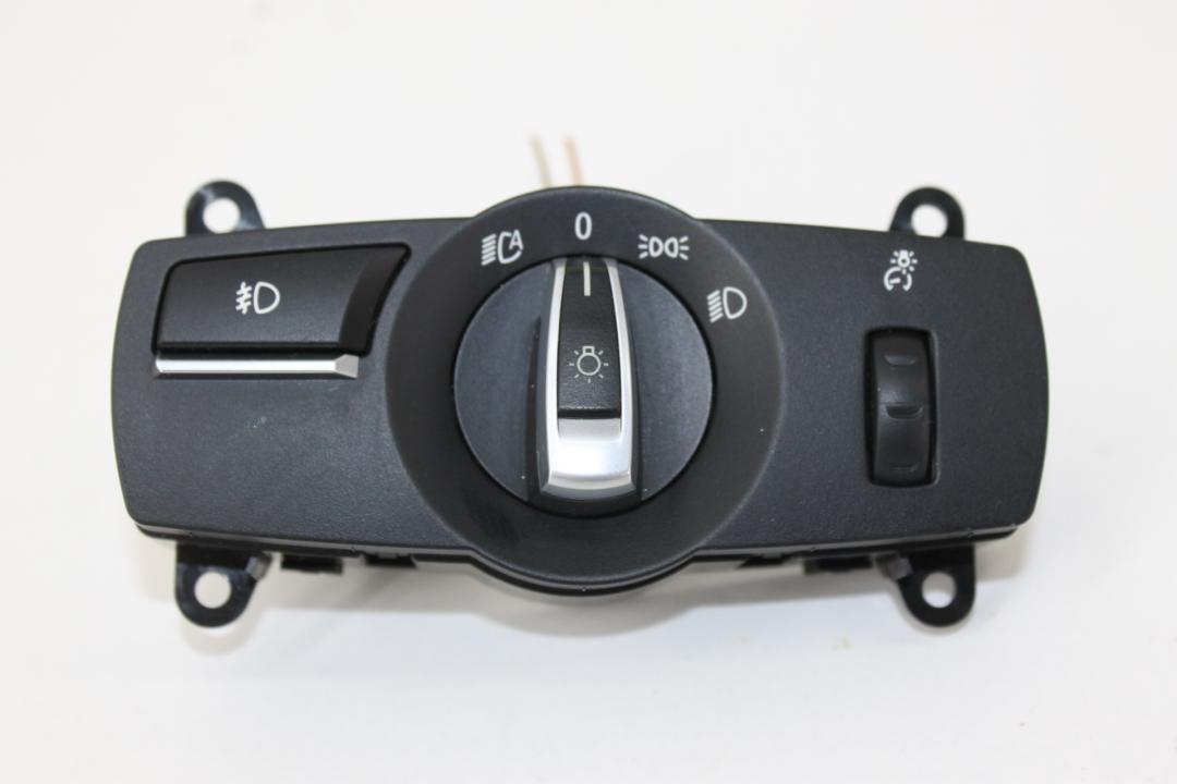переключатель света BMW 5 серия F07/F10/F11 2010, 3.5 л., бензин, седан, 9192745 - фото №1
