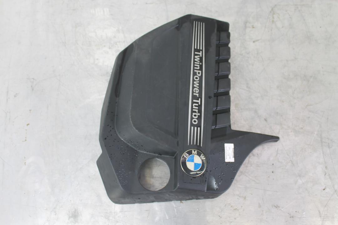 декоративная крышка двигателя BMW 5 серия F07/F10/F11 2010, 3.5 л., бензин, седан, 7607447 - фото №1