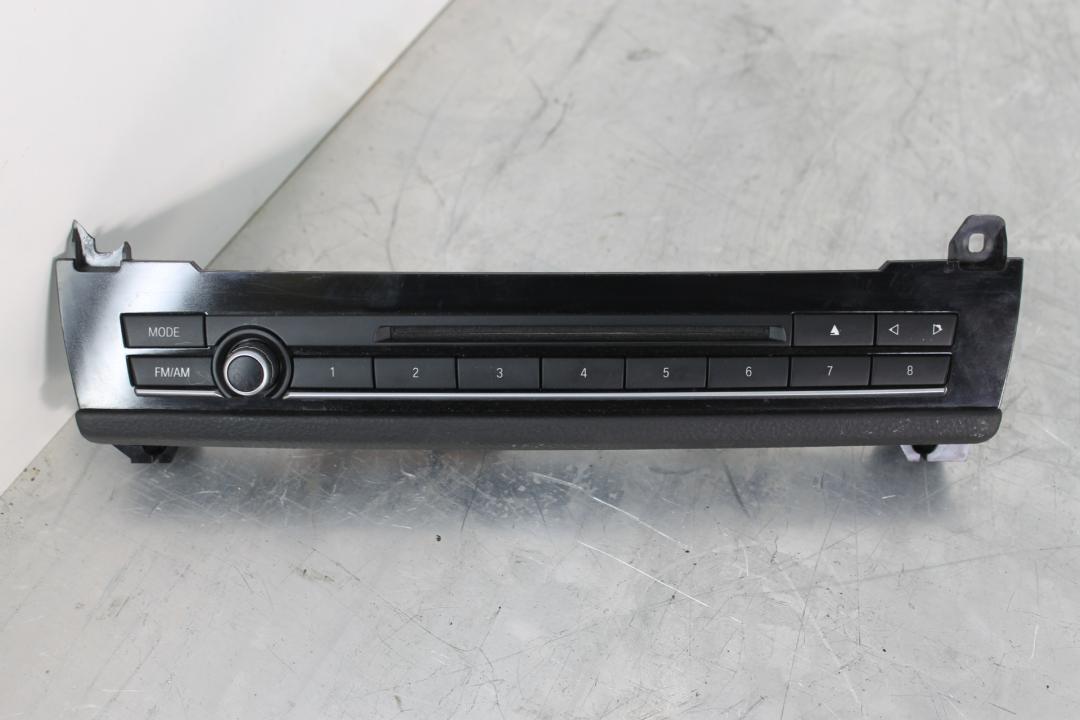 панель управления магнитолой BMW 5 серия F07/F10/F11 2010, 3.5 л., бензин, седан - фото №1