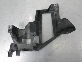 крепление фары левой BMW X5 E53 [рестайлинг] 2004, 3.0 л., дизель, черный, внедорожник 5 дв., 6927797