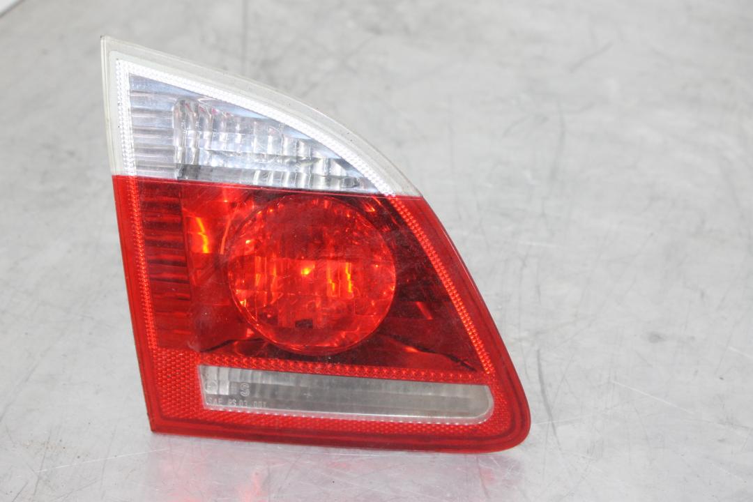 фонарь крышки багажника левый BMW 5 серия E60/E61 2005, универсал - фото №1