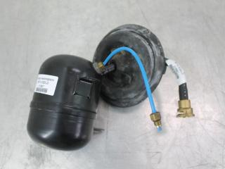 ресивер пневмоподвески BMW X5 E53 [рестайлинг] 2004, 3.0 л., дизель, черный, внедорожник 5 дв.