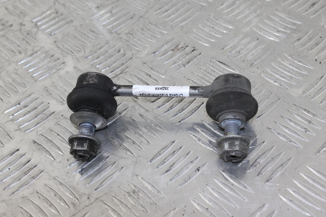 стойка стабилизатора BMW 5 серия F07/F10/F11 2010, 3.5 л., бензин, седан, 6775189 - фото №1