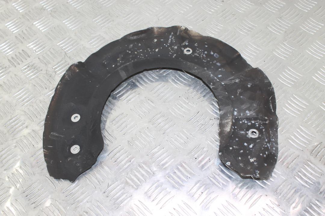 защитный кожух тормозного механизма BMW 5 серия F07/F10/F11 2010, 3.5 л., бензин, седан - фото №1