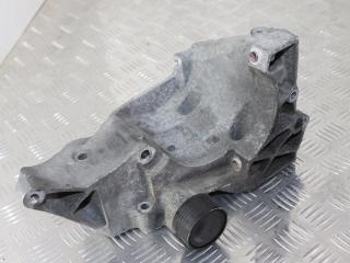 кронштейн двигателя BMW 5 серия E60/E61 [рестайлинг] 2009, 2.0 л., дизель, темно-синий, универсал, 7802639