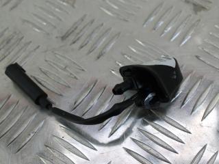 форсунка омывателя лобового стекла BMW 3 серия E90/E91/E92/E93 [рестайлинг] 2010, 3.0 л., бензин, чёрный, универсал