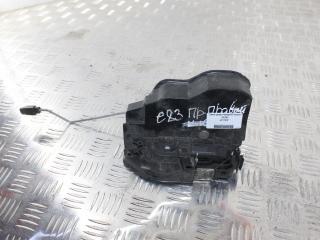 замок двери передней правой BMW X3 E83 2005, внедорожник 5 дв., 7167074