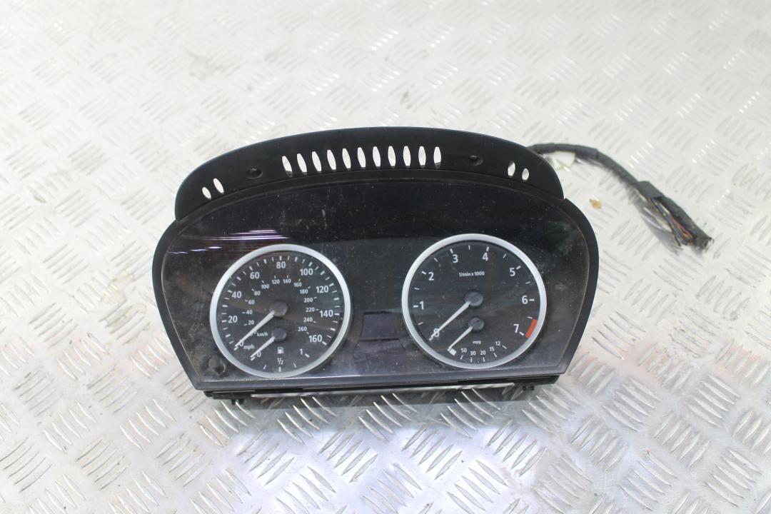 щиток приборов (приборная панель) BMW 5 серия E60/E61 2003, 2.5 л., бензин, 6944120 - фото №1