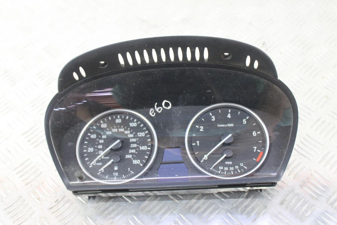 щиток приборов (приборная панель) BMW 5 серия E60/E61 2007, 2.5 л., бензин, 9153753 - фото №1